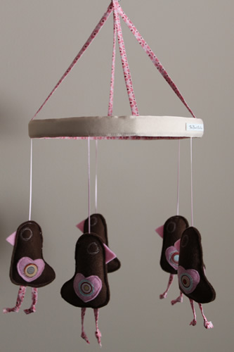 Chocolate-felt birds