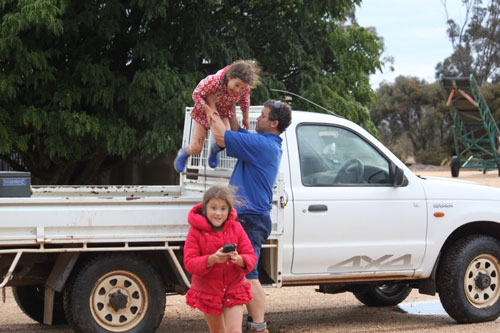 ALiftOutOfTheUteMarch2016